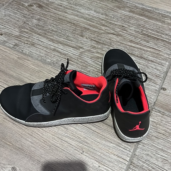 Nike Air Jordan Eclipse - Picture 2 of 3